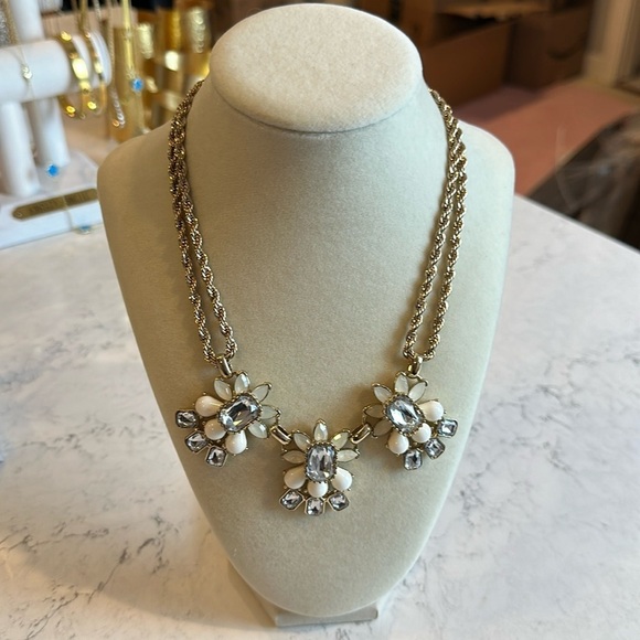 Banana Republic gold tone with white/crystal stones costume necklace - Picture 1 of 3